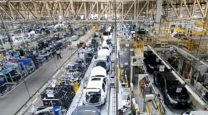Toyota retoma fábrica destruída e prepara resposta contra marcas chinesas