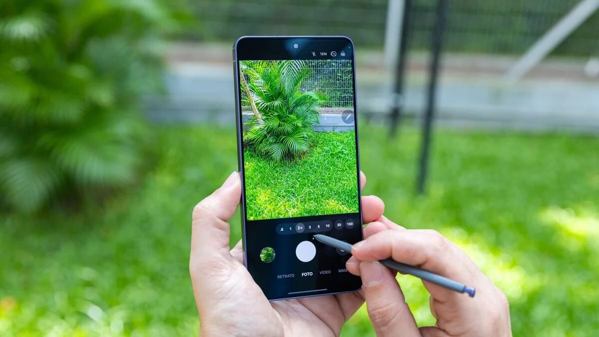Vazou: Galaxy S27 Ultra pode trocar zoom de 3x por 5x e mudar o visual das fotos