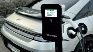 10 carros elétricos com maior autonomia do Brasil em 2026