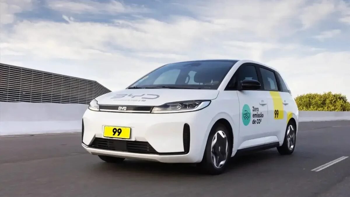 99 chega a 100 mil carros elétricos e aposta em eletrificação com BYD