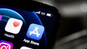 Apple muda regras da App Store para banir apps que se disfarçam para criar nudes