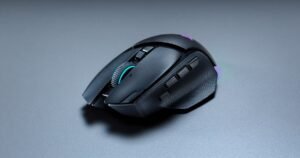 Basilisk V4 Pro: novo mouse da Razer traz sensor de 50K, 14 botões e muita bateria