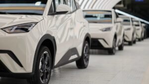BYD quer acelerar em fábrica para liderar o mercado do Brasil até 2030