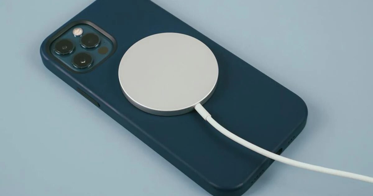 Carregador por indução para iPhone: opções seguras para comprar