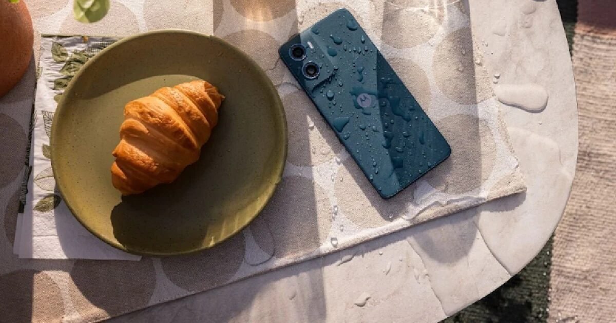 Celular Motorola com 128GB e câmera de 50MP por apenas R$560 na Shopee