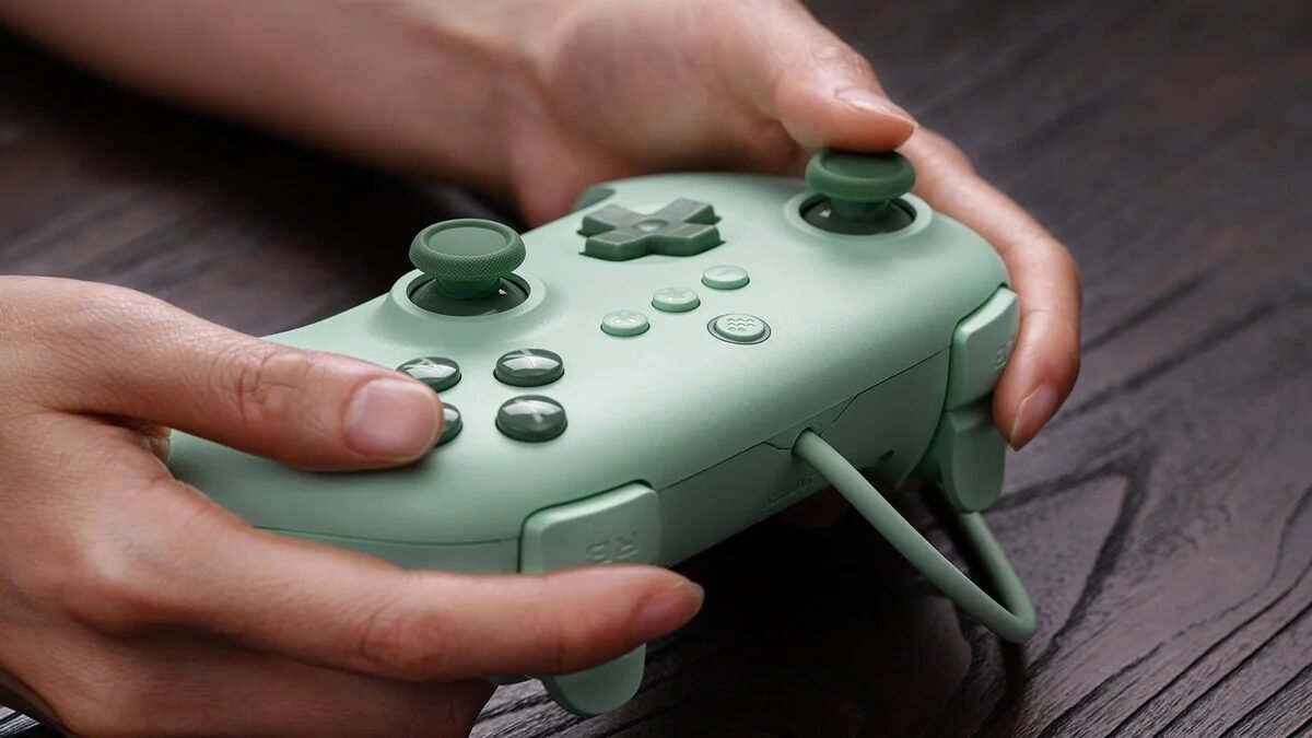 Controle 8BitDo Ultimate 2C (PC/Android) por apenas R$ 169 na Amazon