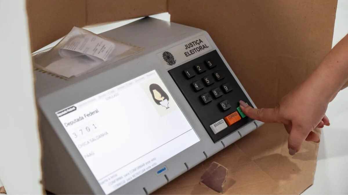 Dá para justificar o voto pela internet?