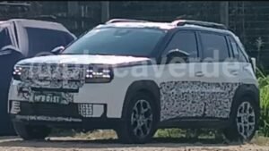 Flagra mostra que novo Fiat Argo X é mais parecido com Grande Panda do que esperávamos