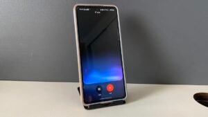 Gemini Live simplifica envio de imagens por voz sem reiniciar o chat