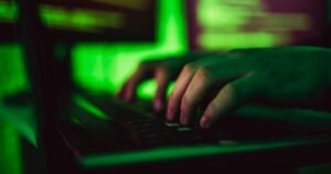 Hackers chineses se passam por experts em IA para roubar emails