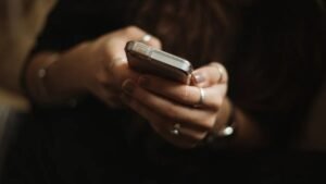 Internet ficou 13% mais barata no Brasil; veja quanto custa em cada estado