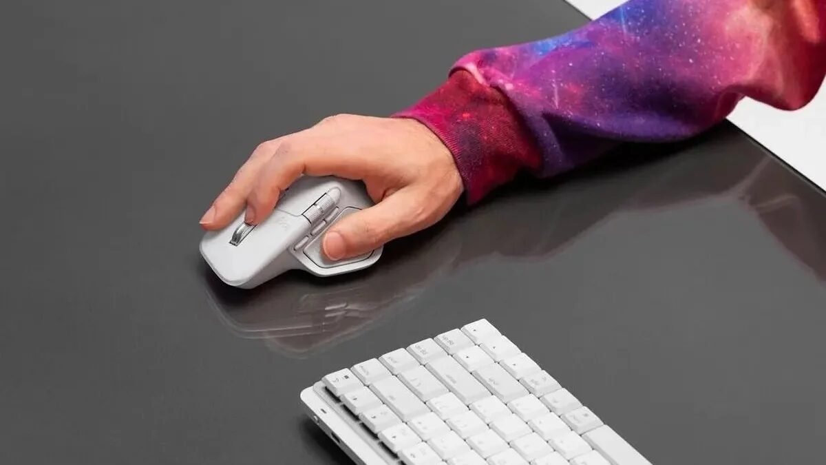 Logitech prepara versão mais barata do mouse consagrado MX Master 4