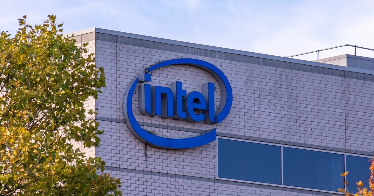 Mercado de PCs continuará fraco até pelo menos 2027, indica Intel