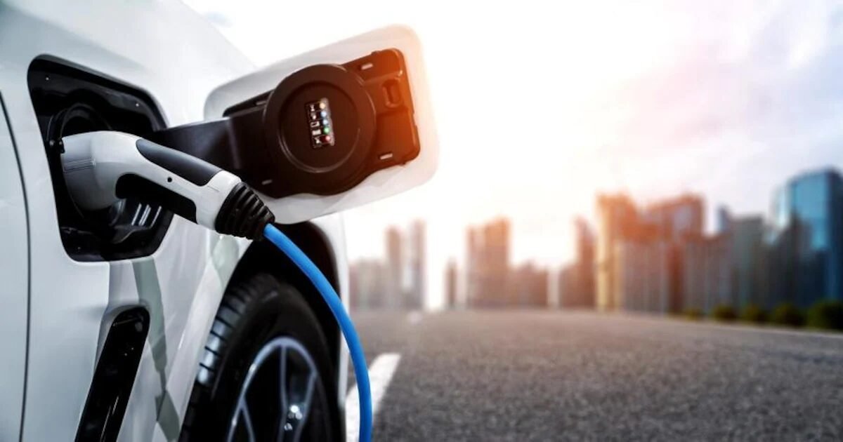 OpiniãoCarros elétricos serão maioria nas ruas antes do que você pensa