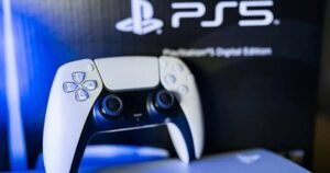 PS5 desbloqueado consegue rodar jogos de PS2 em mídia física via emulador