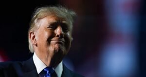 Quem não usar ‘superinteligência’ em vez de IA será inimigo, diz Trump