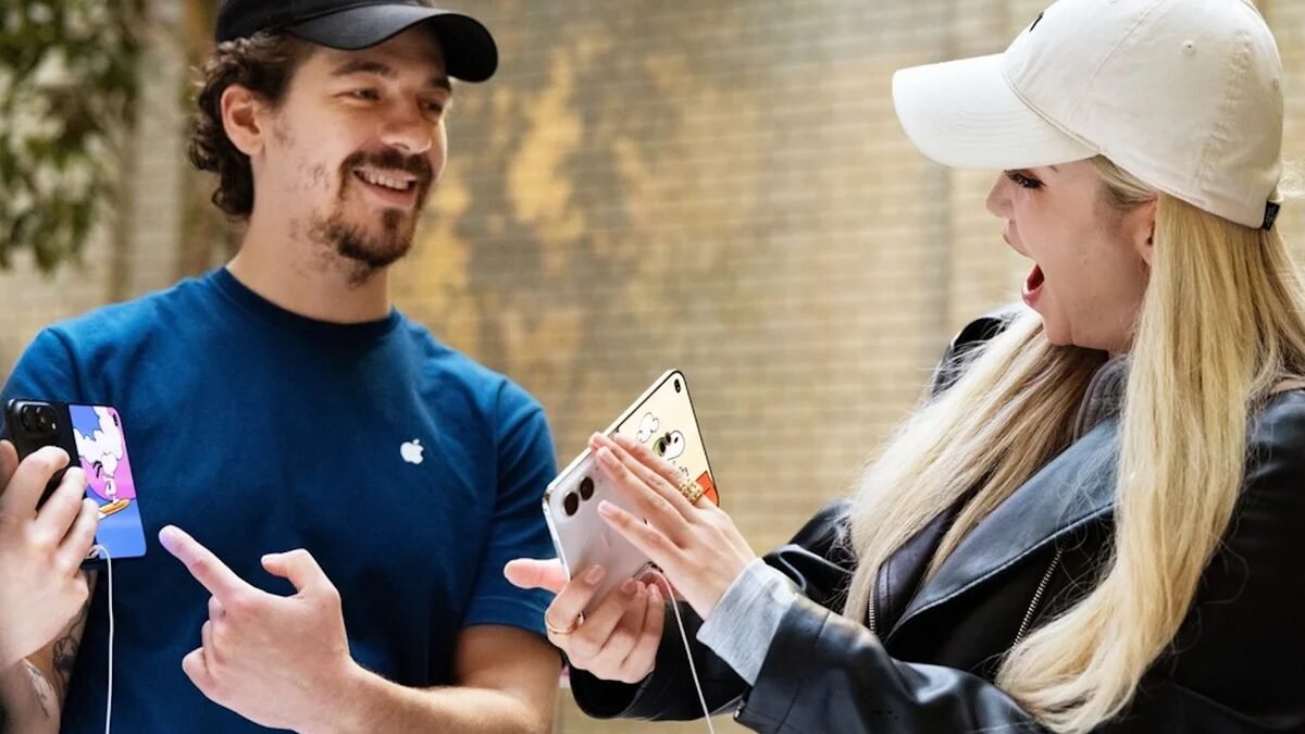 Quer ver o iPhone Duo de perto? Apple já tem unidades nas lojas físicas no Brasil