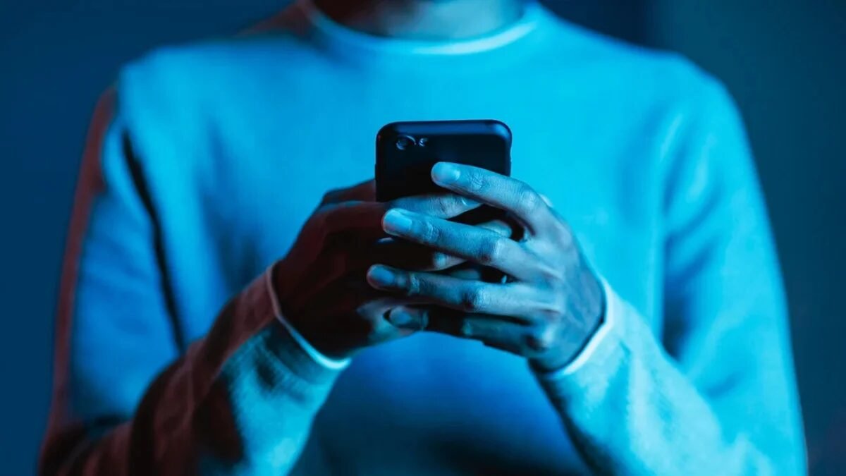 Recebeu link suspeito no WhatsApp? Site gratuito checa golpes antes do clique