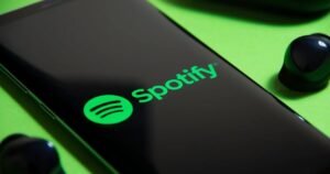 Spotify anuncia chegada de audiolivros no Brasil com três planos; confira