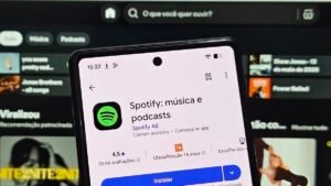Spotify começa a barrar compartilhamento do plano família e ameaça com expulsão