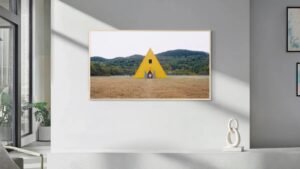 Sua TV Samsung agora pode virar uma galeria com cenas de filmes icônicos da A24