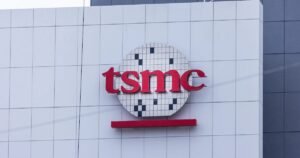 TSMC mantém lucro recorde, mas exige cautela para 2027