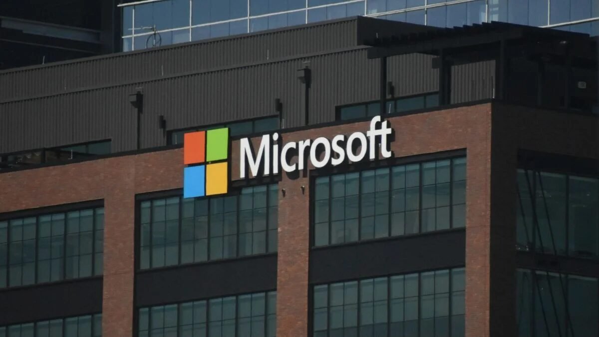 Um quarto da empresa na mira: Microsoft oferece saída a 60 mil para investir em IA