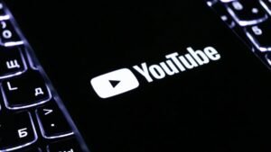 YouTube começa a liberar GIFs nos comentários de vídeos e Shorts